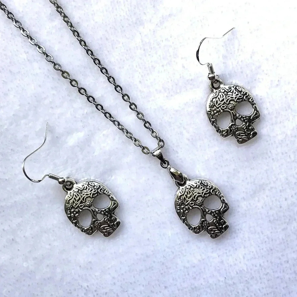 Sugar Skull Los Muertos Necklace Earring Set